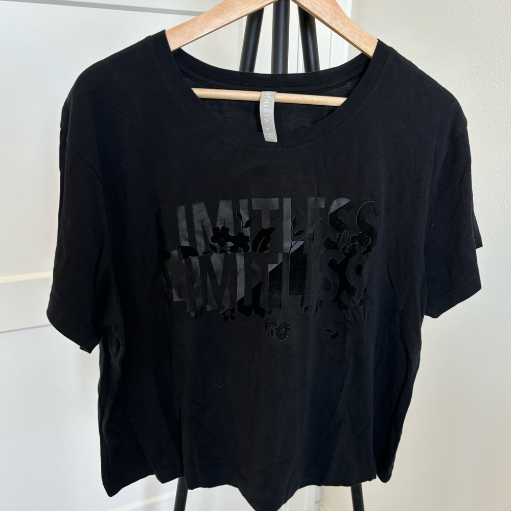 Athleta Women’s Black Irresistible Graphic Tee